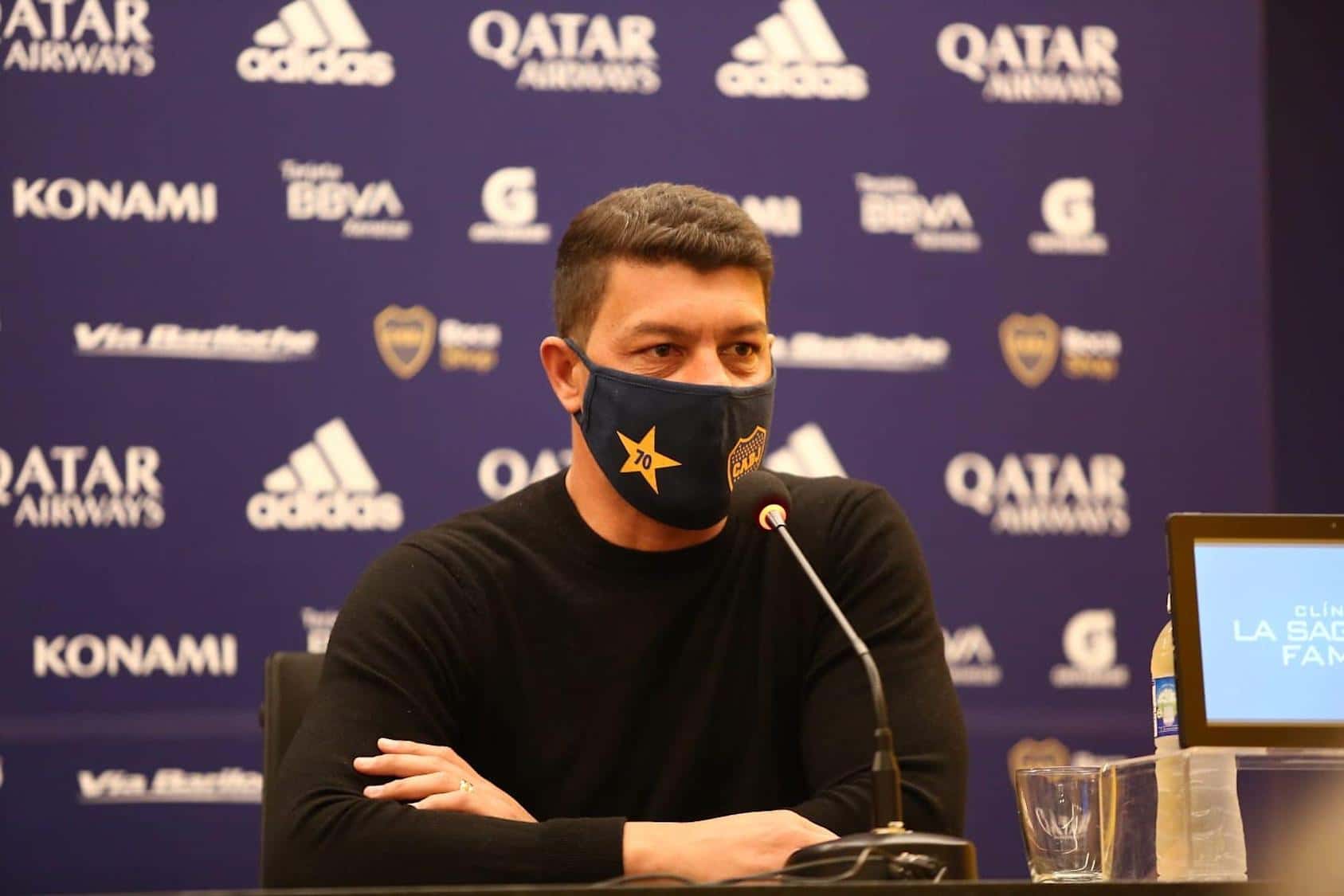 El consejo de fútbol tomó la decisión de despedir a Miguel Ángel Russo como director técnico de Boca, y en su lugar asumió Sebastián Battaglia. El ídolo Xeneize quiere devolverle la alegría al hincha y confía en su estilo de juego 4-3-3 para tratar de lograr resultados favorables ¿Cómo sería el once ideal? Enterate de toda la información acá.