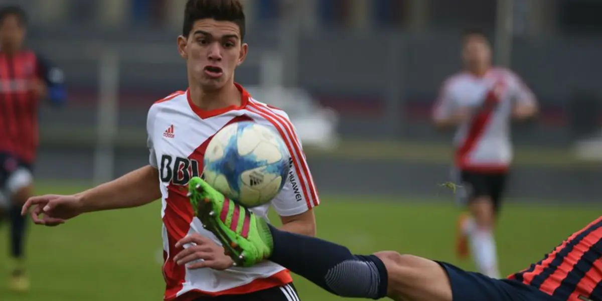 El defensor Augusto Aguirre debe retornar en enero al Millonario y sueña con tener mayor continuidad.