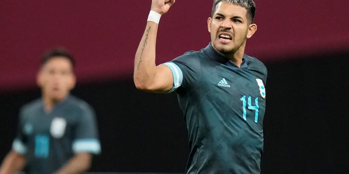 El defensor de Lens fue acusado por su ex pareja por hechos de violencia de género.