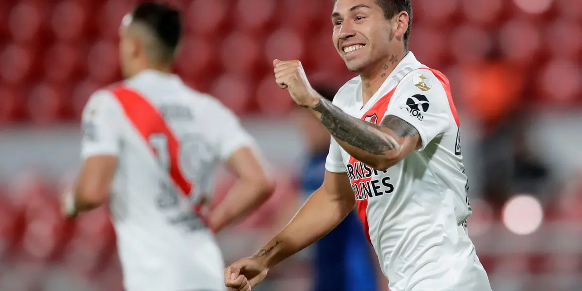 El defensor dio declaraciones como nuevo jugador del Sevilla.