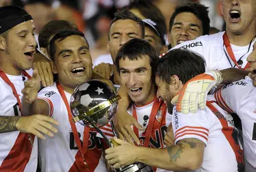 El defensor fue presentado en el Inter de Porto Alegre.