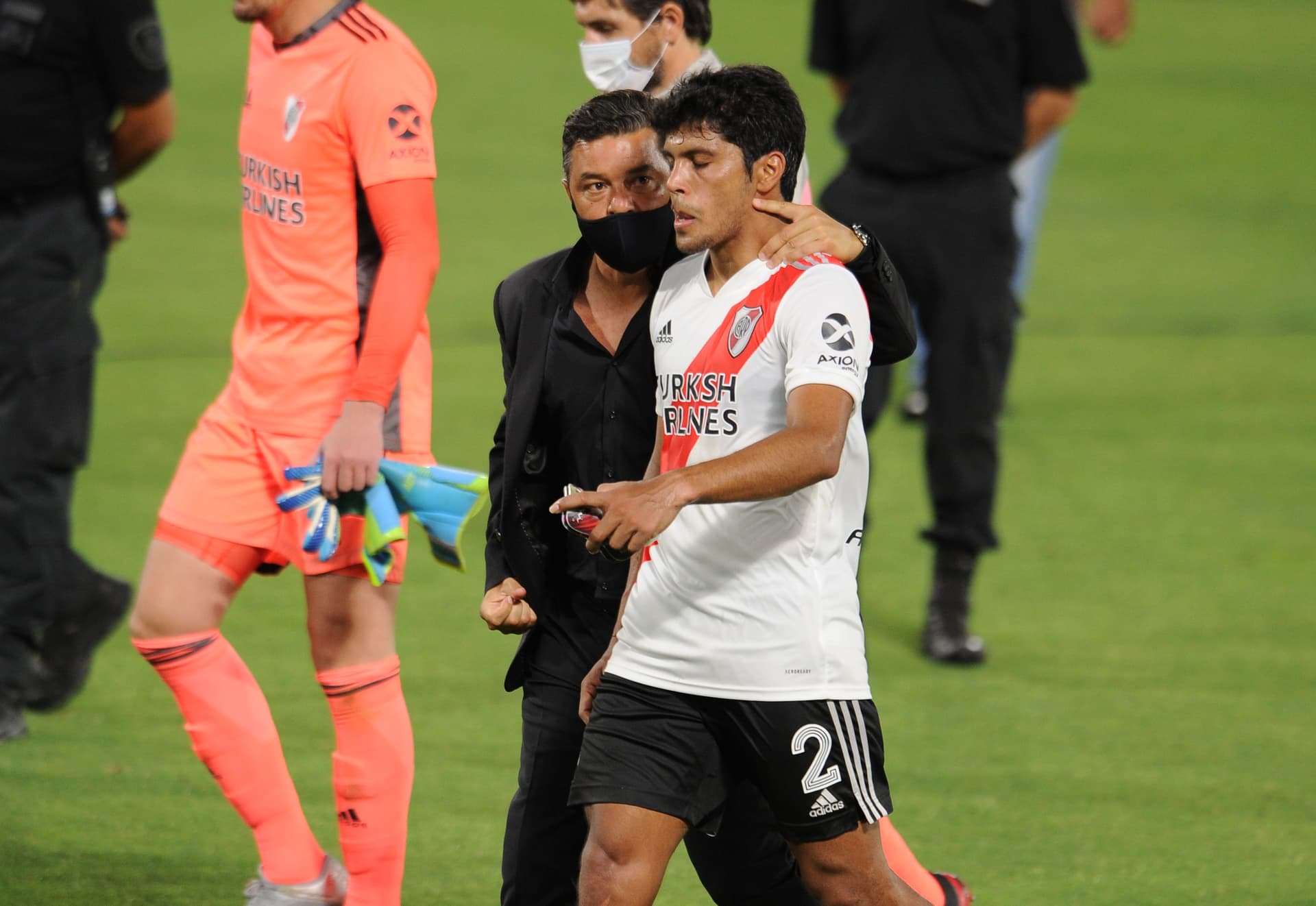 El defensor paraguayo contó la vez que el Muñeco le recriminó una acción en el partido ante Boca Juniors.