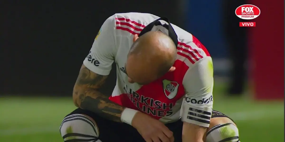 El defensor se realizó los estudios por el dolor en el brazo que se había operado meses atrás y hay una lesión ósea. ¿Qué le pasó y cuánto tiempo estará de baja?