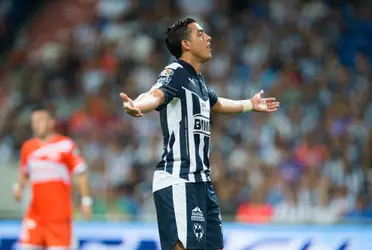 El delantero anotó en su primera presentación con la Selección de México.