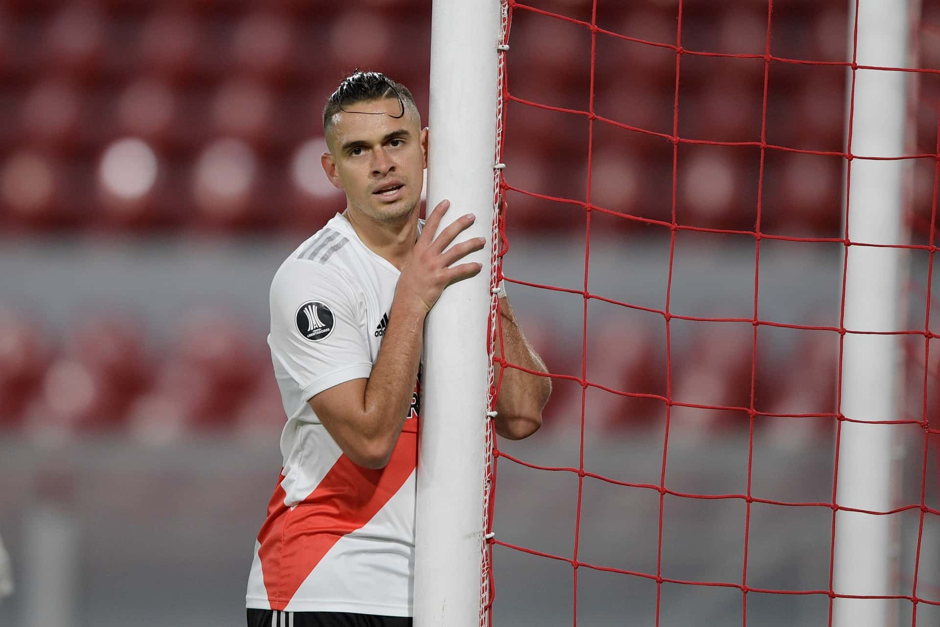 El delantero colombiano es pretendido por un club del Viejo Continente.