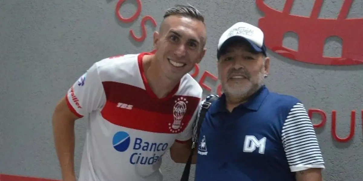 El delantero de 25 años logró impresionar al mejor futbolista de la historia.