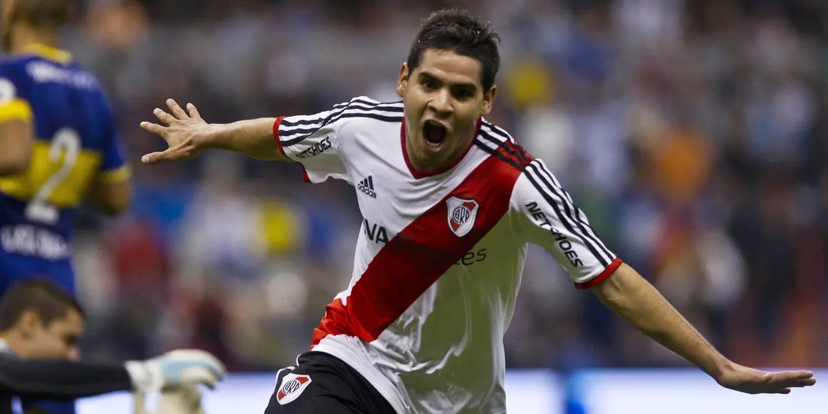 El delantero de 28 años se refirió también a su relación con Ariel Ortega en el plantel.