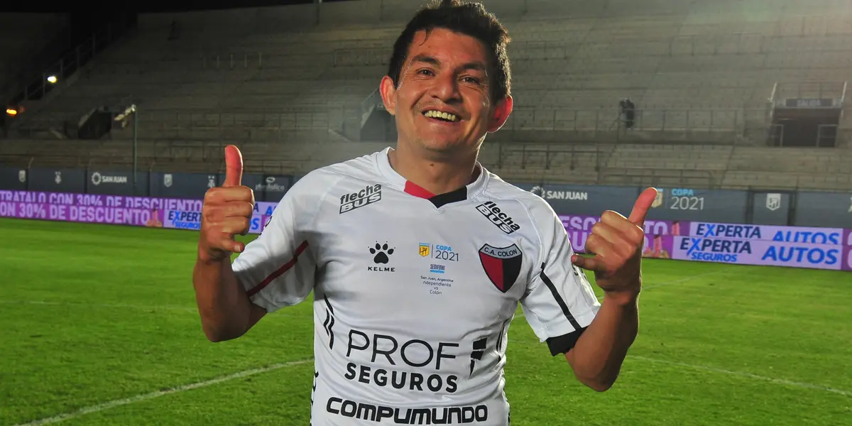 El delantero de Colón convirtió desde los 12 pasos en la victoria 2-0 ante Independiente por las semifinales de la Copa de la Liga Profesional de Fútbol. 
