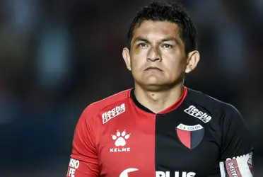 El delantero de Colón se acaba de proclamar campeón de la Copa de la Liga Profesional de Fútbol.