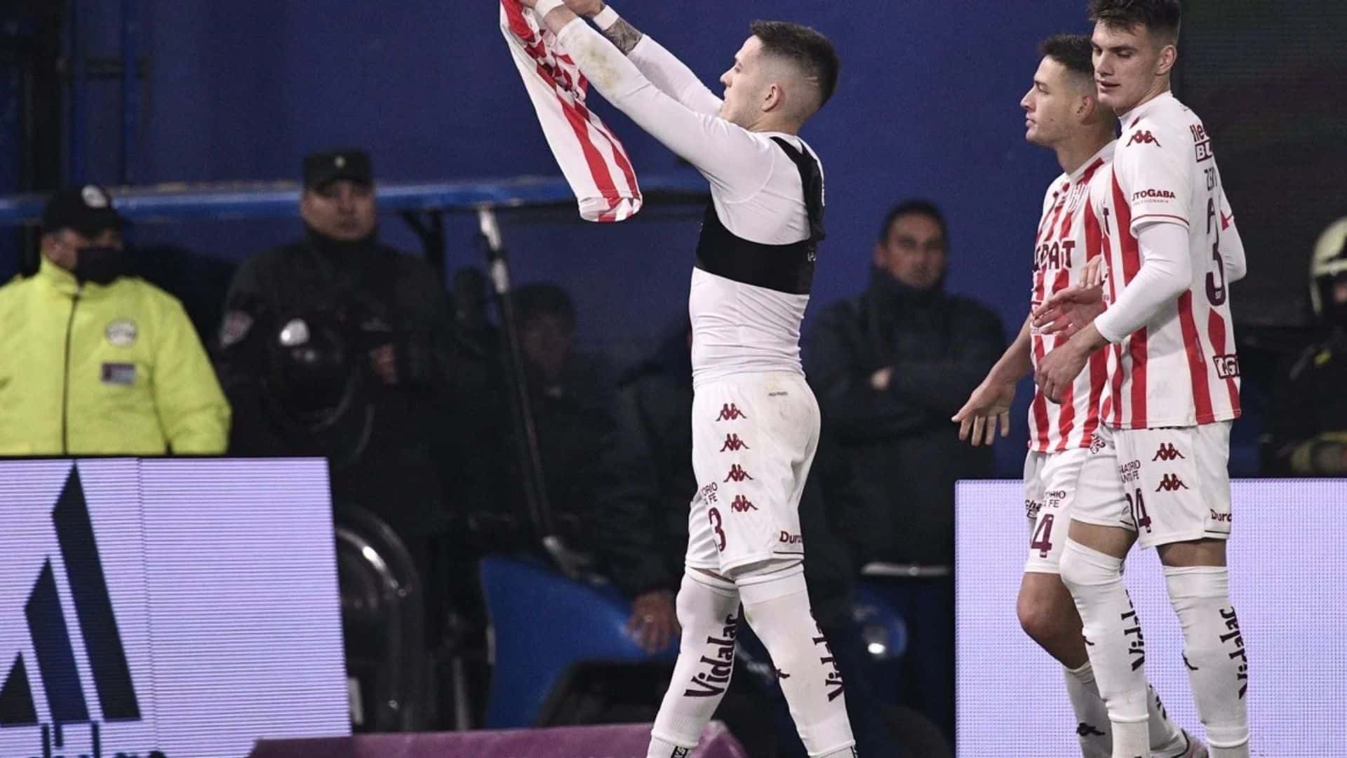 El delantero de Unión se disculpó luego del festejo desmedido en el 2 a 1 que le dio el triunfo a su equipo ante el Xeneize.