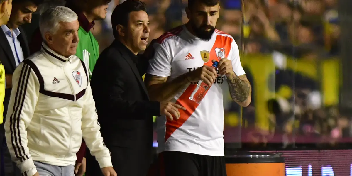 El delantero de Vélez tuvo algunas diferencias con el Muñeco por su salida de River Plate. 