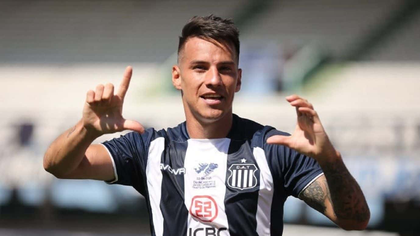 El delantero del conjunto cordobés palpitó el enfrentamiento bisagra por la punta de la Liga Profesional.