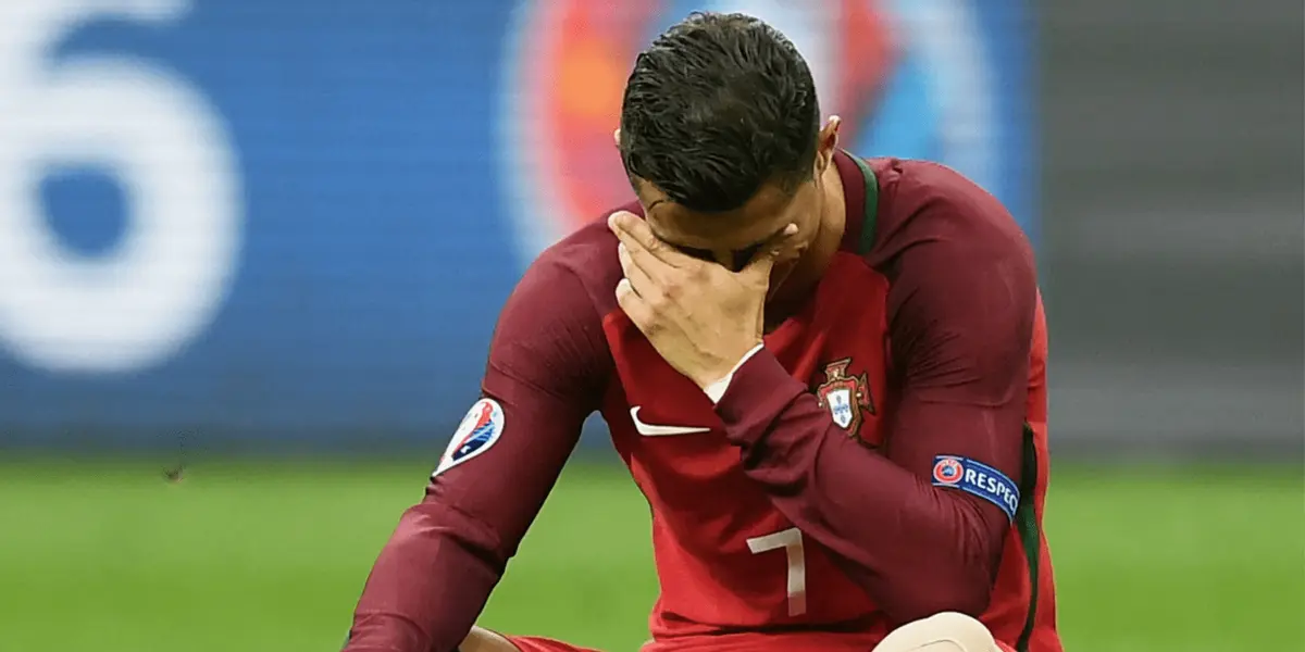 El delantero desea jugar la siguiente Champions League, pero ningún gigante europeo lo toma en cuenta