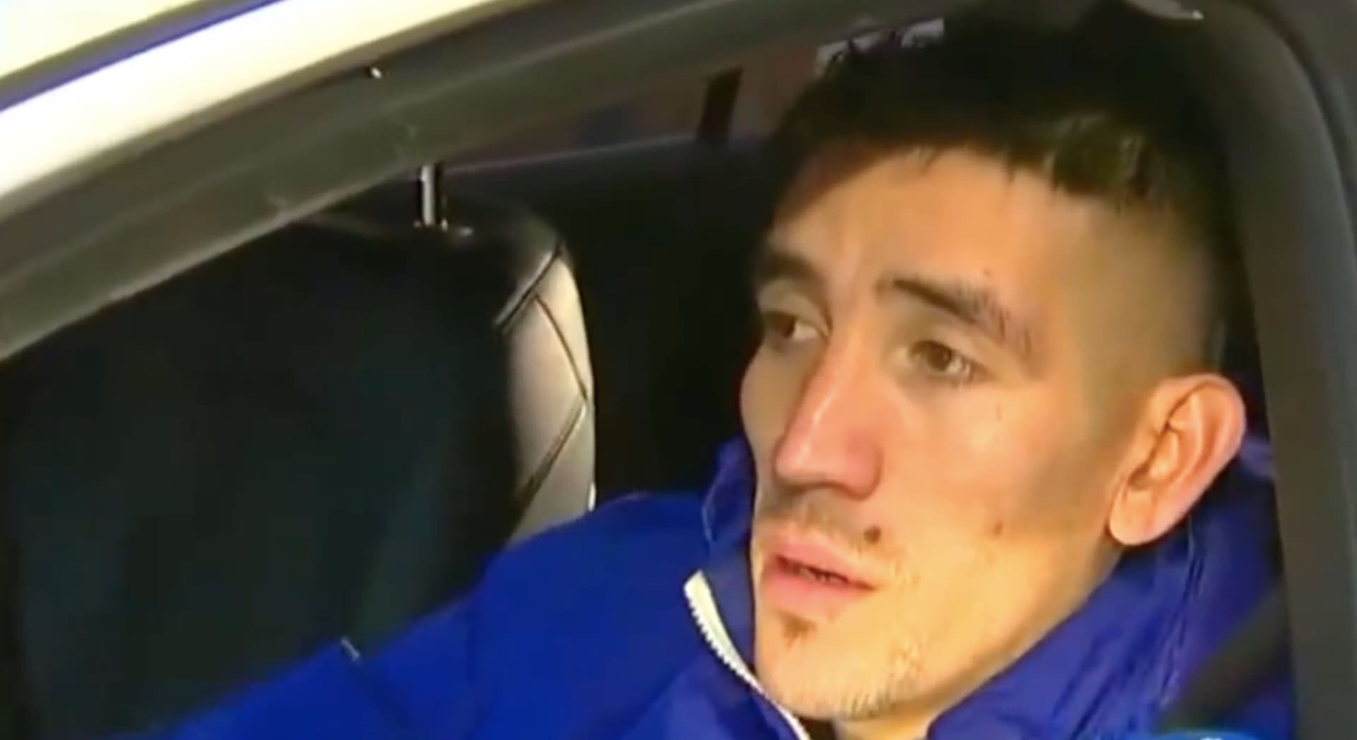 El delantero estuvo alejado de las canchas y hoy se presentó a entrenar con Vélez Sarsfield.