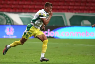 El delantero llega procedente de Defensa y Justicia para reforzar la línea ofensiva del club de Núñez tras la partida de Rafael Santos Borré.