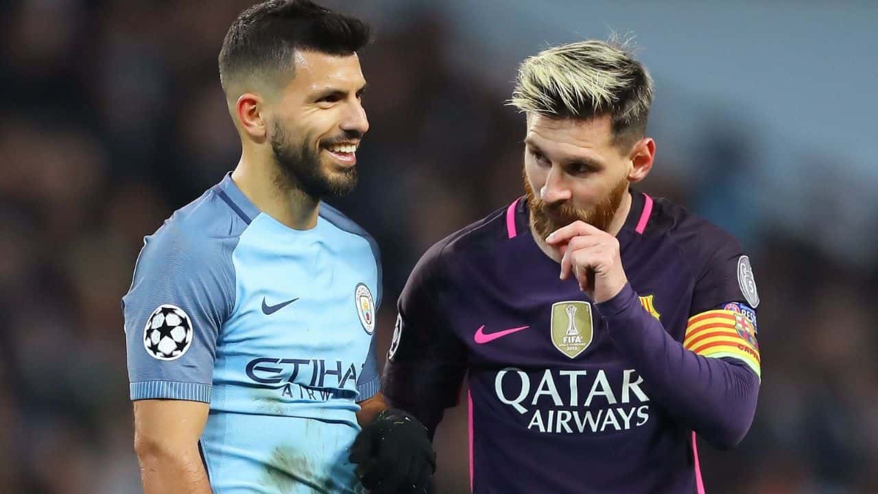 El delantero no extendió su contrato con Manchester City y queda libre a mediados de 2021.