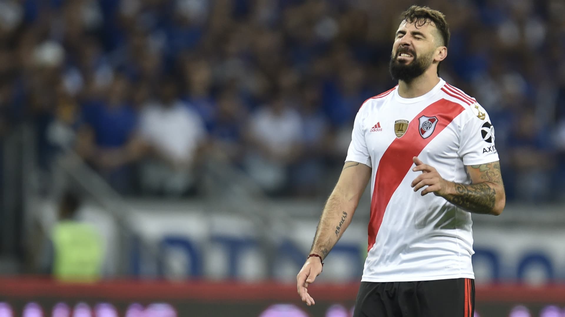 El delantero piensa en el regreso a las canchas, luego de que termine su tratamiento de recuperación.