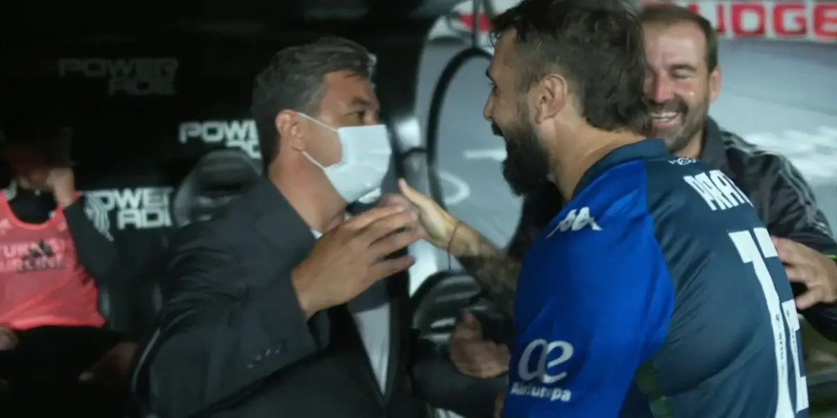 El delantero que le marcara dos goles a Boca en las finales de la Copa Libertadores volvió a la cancha de River, ahora con la camiseta de Vélez.