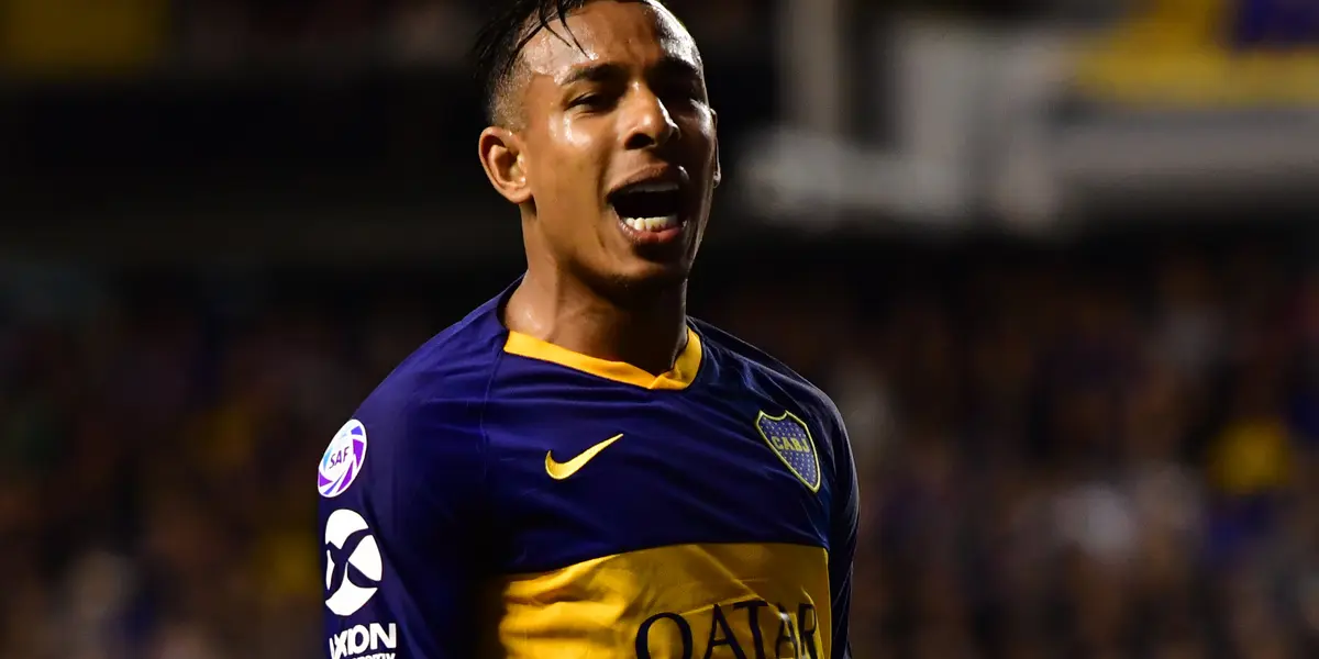 El delantero quiere extender su estadía en Colombia. ¿Cómo reacciona la dirigencia del Xeneize?