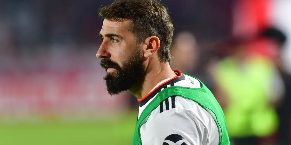El delantero se lamentó por la manera en que sucedió su salida de River Plate y contó los motivos.