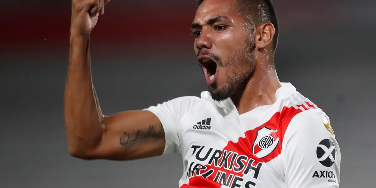 El denfesor central del Millonario convirtió su priemer gol en el club de Núñez.