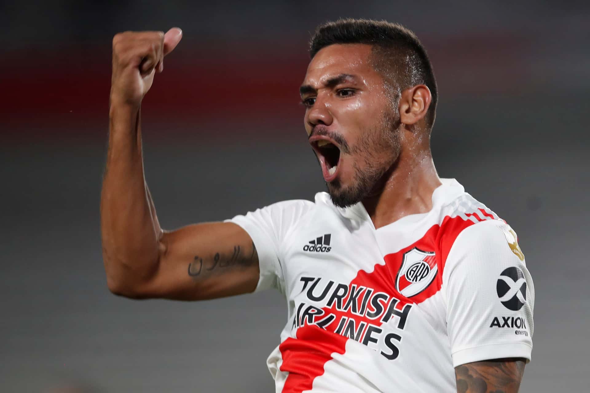 El denfesor central del Millonario convirtió su priemer gol en el club de Núñez.