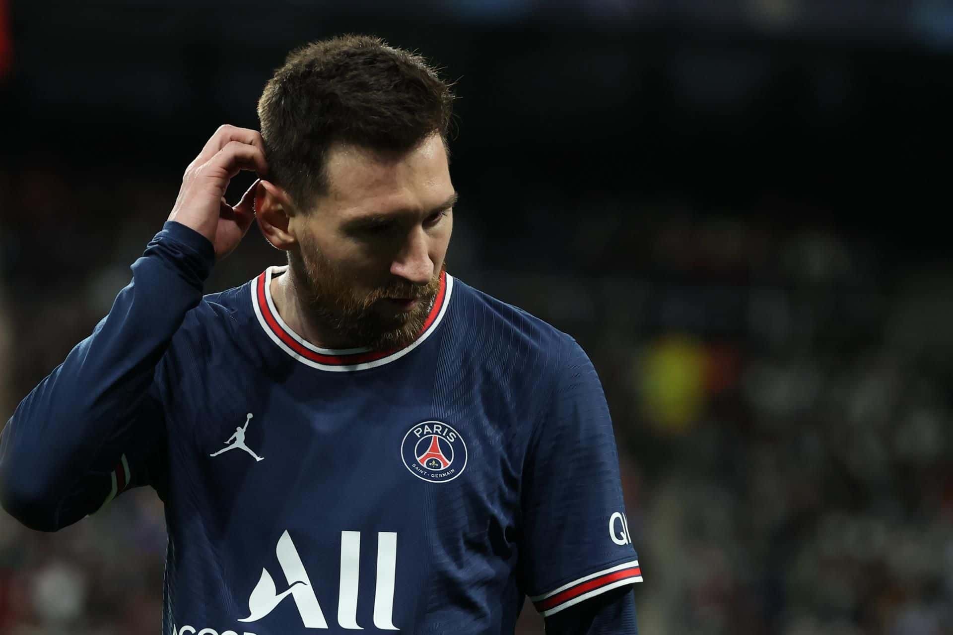 El diario francés Le Parisien realizó una editorial en la que cuestiona la contratación del argentino por parte del PSG.
