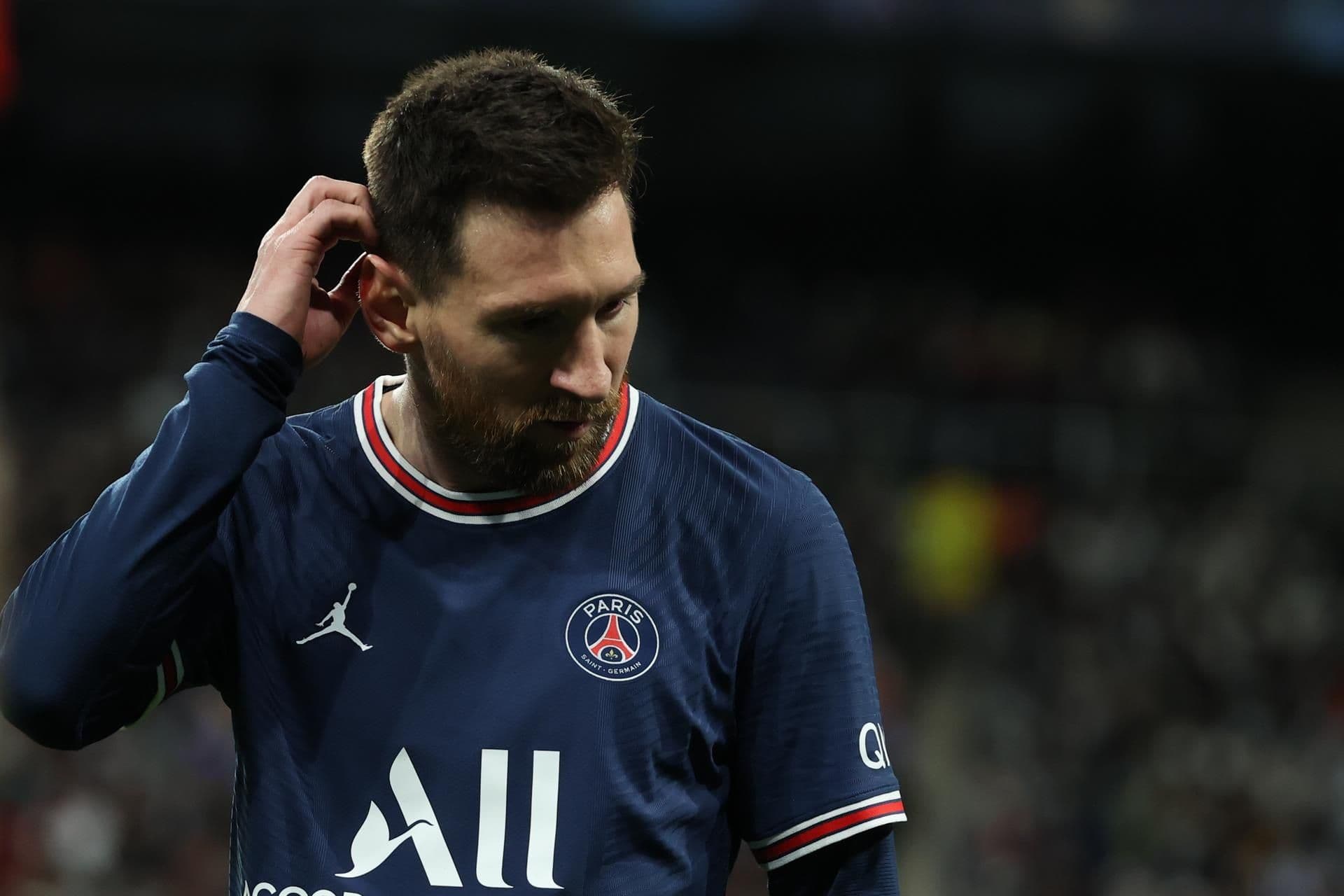 El diario francés Le Parisien realizó una editorial en la que cuestiona la contratación del argentino por parte del PSG.