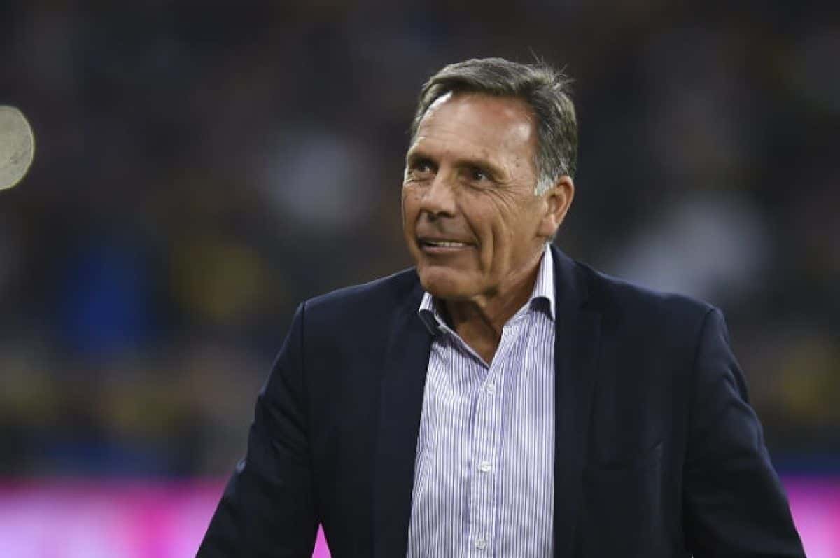 El director técnico del Xeneize recupera un futbolista que fue clave en el pasado.