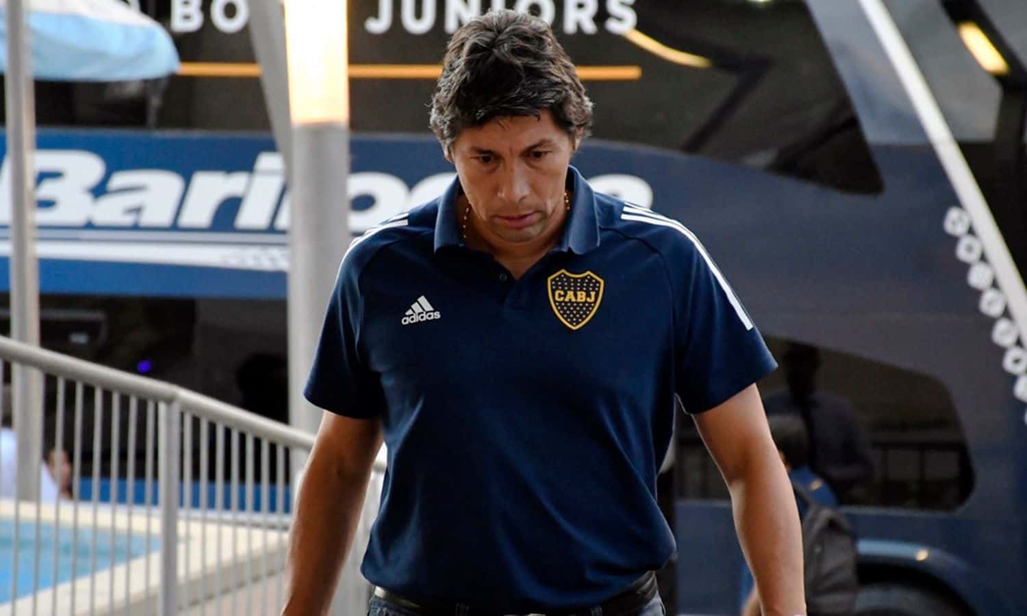 El dirigente Xeneize salió a aclarar una situación que se dio con el futbolista Frank Fabra.