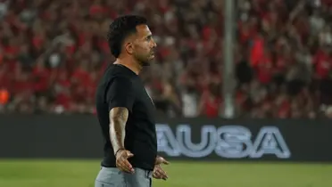 El DT apuntó contra los dirigentes de la institución de Avellaneda tras la derrota con el Lobo.