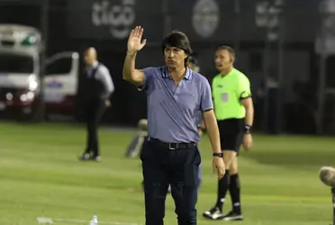 El DT argentino busca seguir reforzando al equipo paraguayo.