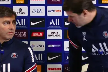 El DT argentino se cruzó con un periodista y hasta amagó en abandonar la conferencia de prensa en la previa del encuentro ante Lens por la Ligue 1.