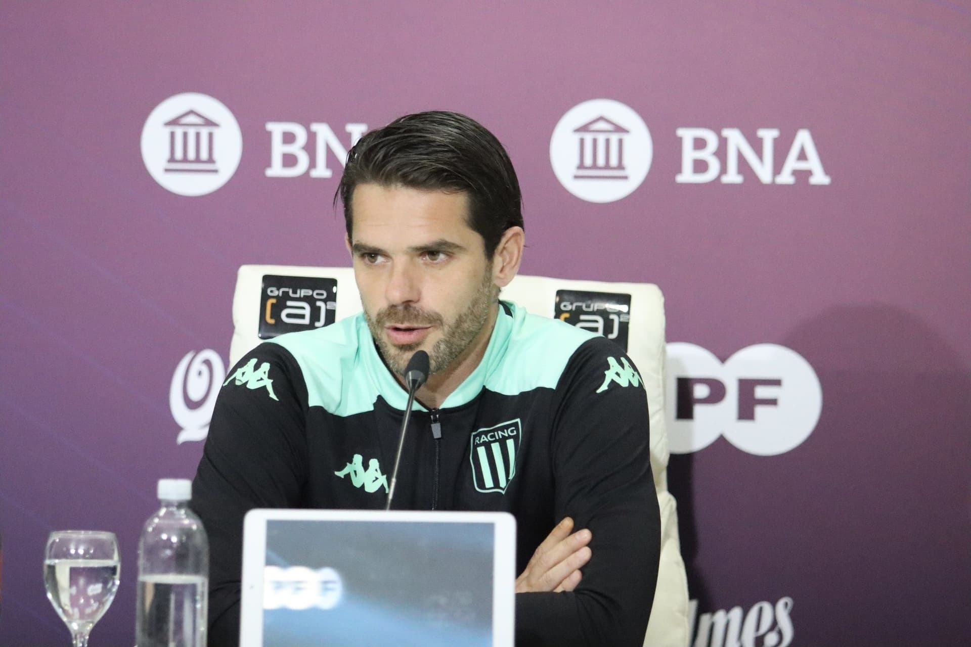 El DT de la Academia no pudo ocultar su trsteza tras caer en las semifinales, aunque dejó un frase sobre cómo fue el desarrollo del partido.