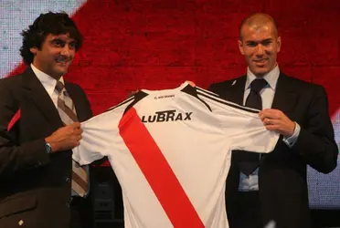 El DT de Real Madrid manifestó otra vez su admiración por el uruguayo.