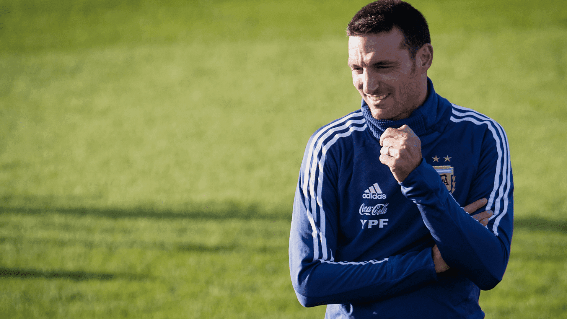 El entrenador de la Selección Argentina lleva una vida privada poco común y desconocida para casi todos.