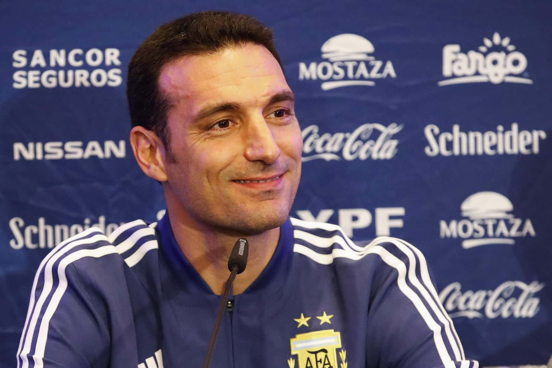 El entrenador del conjunto nacional tendrá a disposición a Franco Armani. ¿Lo pone de titular?