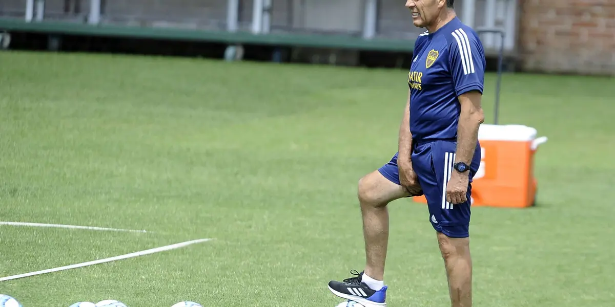 El entrenador del Xeneize preparó dos cambios respecto al equipo que venció por 3-0 a The Strongest en la Copa Libertadores de América.