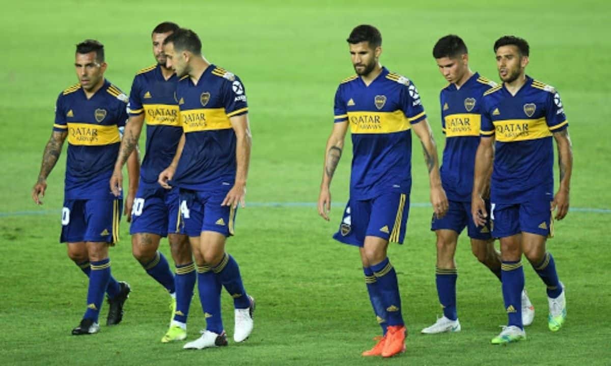 El entrenador del Xeneize sufre una baja repentina de cara al compromiso ante The Strongest.