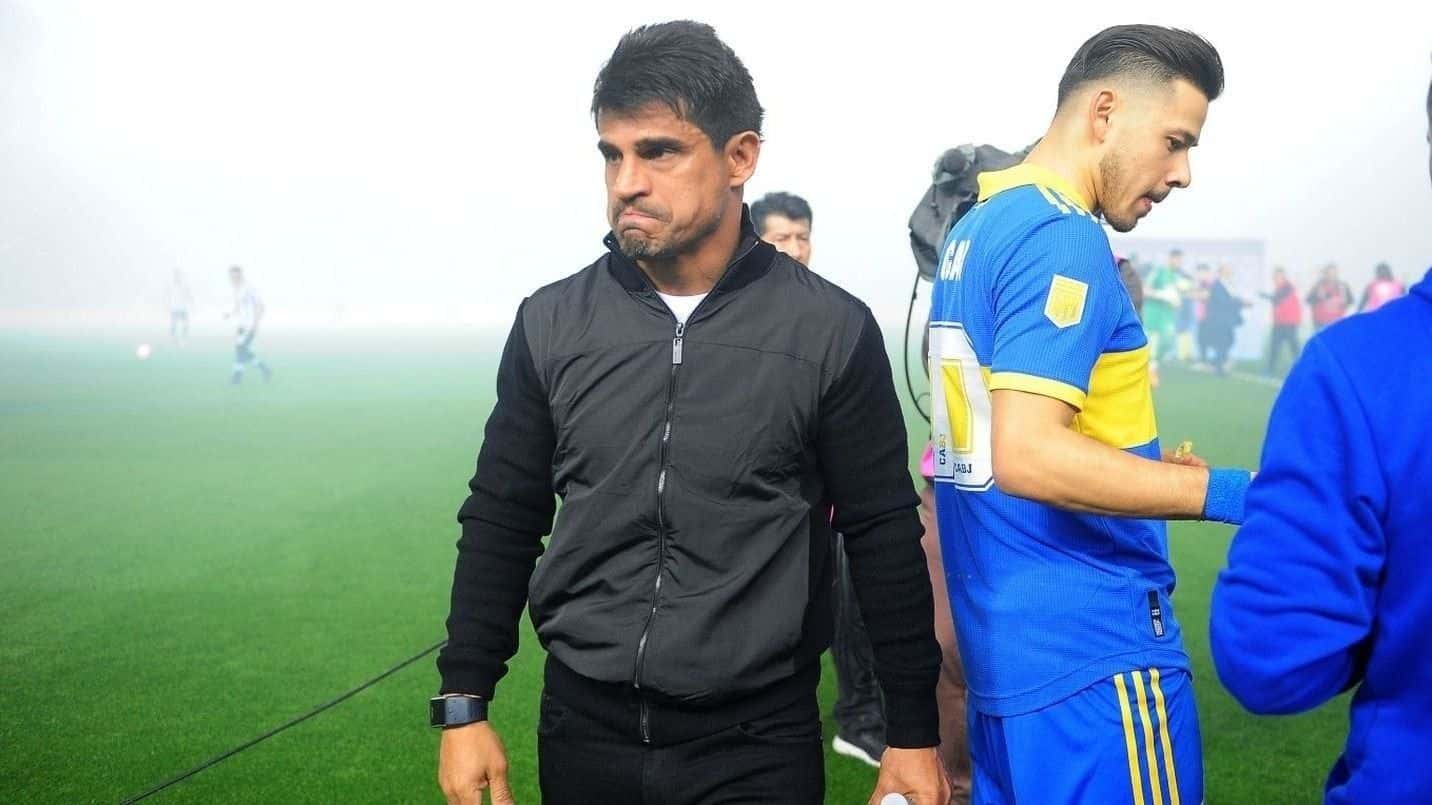 El entrenador del Xeneize tuvo un más que llamativo gesto cuando fue condecorado con la medalla de segundo lugar.