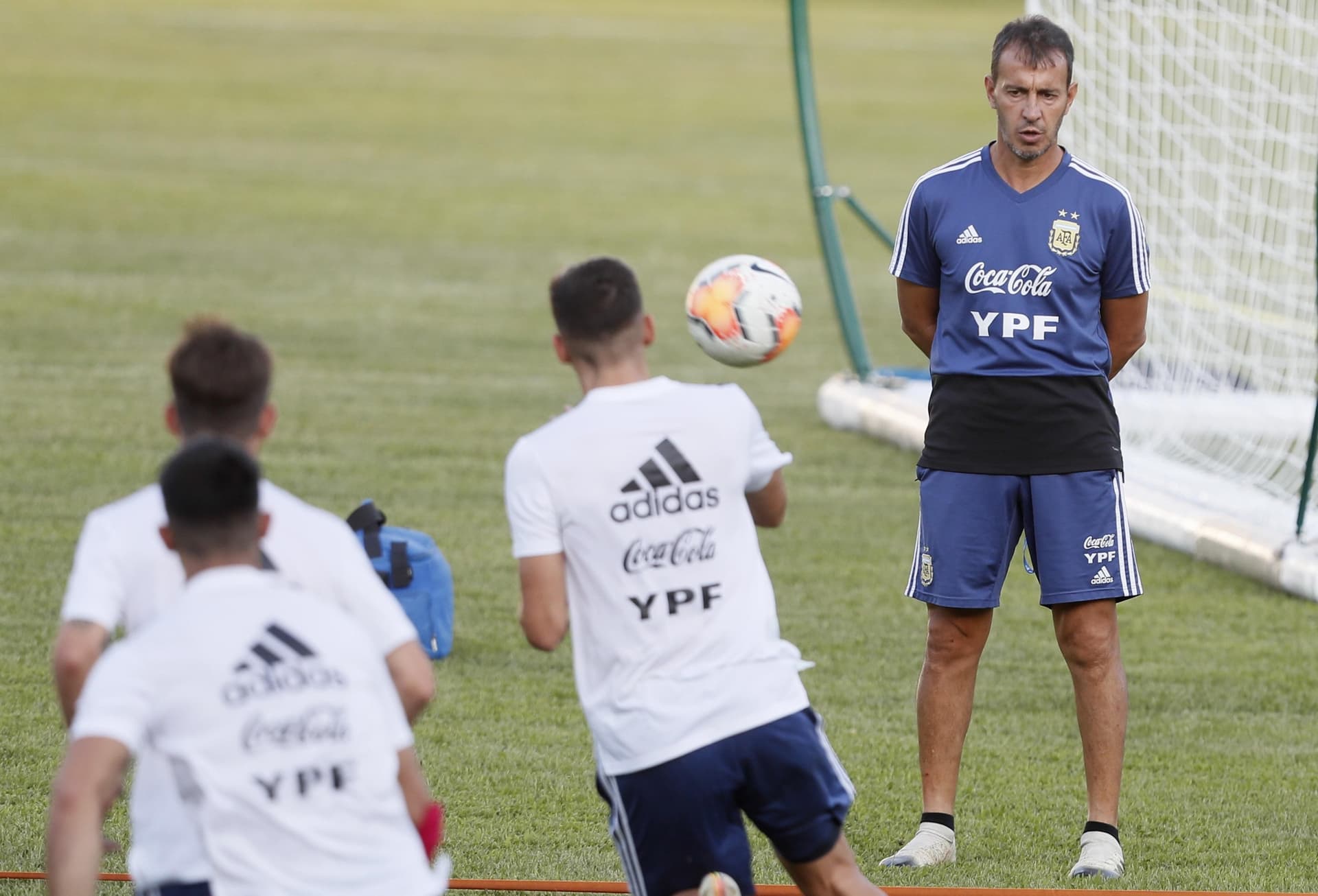 El entrenador Fernando Batista comunicó la nómina preliminar de 26 futbolistas convocados para Tokio 2021.