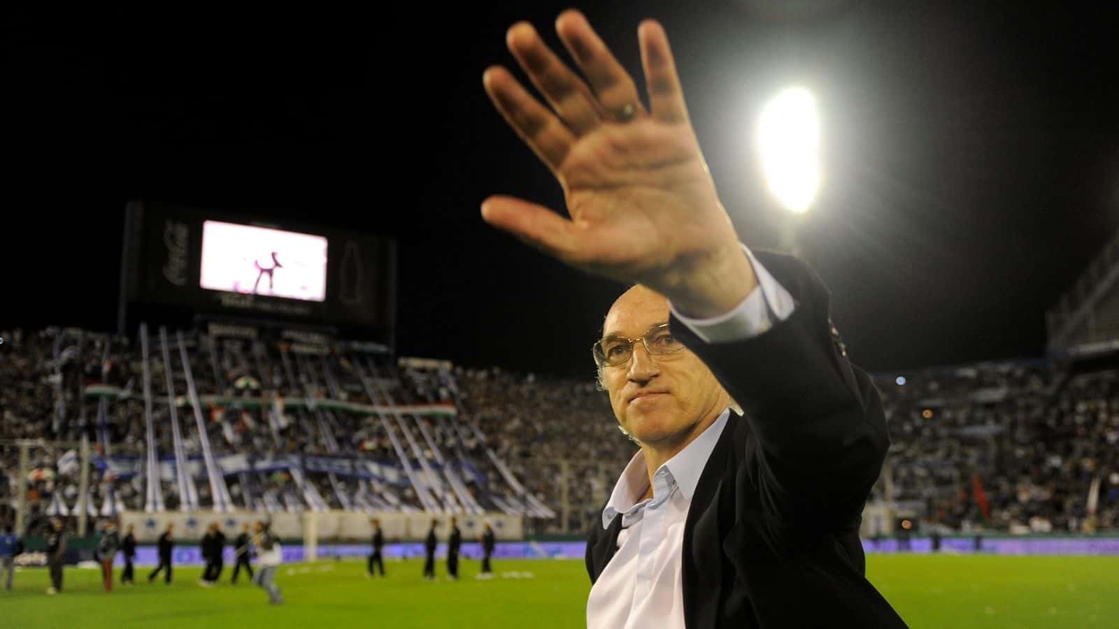 El entrenador más importante de la historia del club de Liniers se negó a dirigir nuevamente al club que lo vio nacer por una razón insólita.