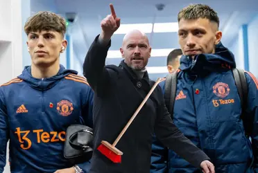 El entrenador neerlandés planea hacer una fuerte limpieza en Manchester United