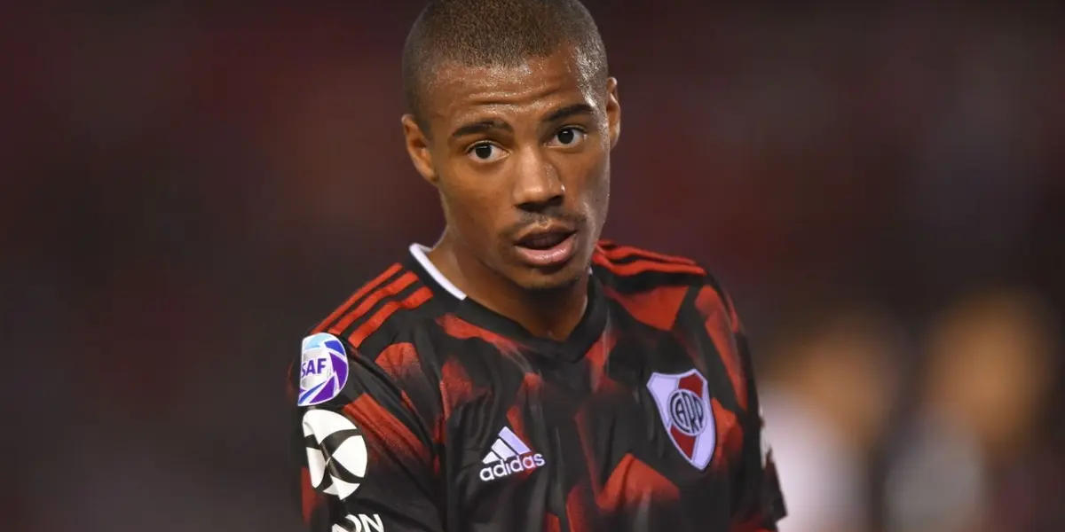 El entrenador se habría molestado con el uruguayo luego de su desplante cuando salió reemplazado por Jorge Carrascal en el partido con Athletico Paranaense