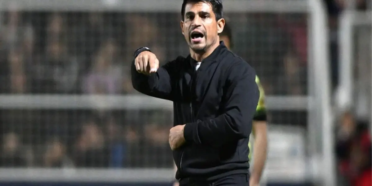 El entrenador Xeneize reveló lo que habló con sus dirigidos dentro del vestuario, una vez consumada su caída en Rosario.