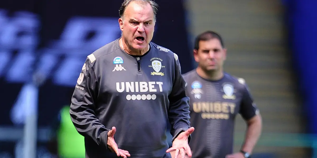 El equipo de Marcelo Bielsa volvió a perder y no encuentra el rumbo.