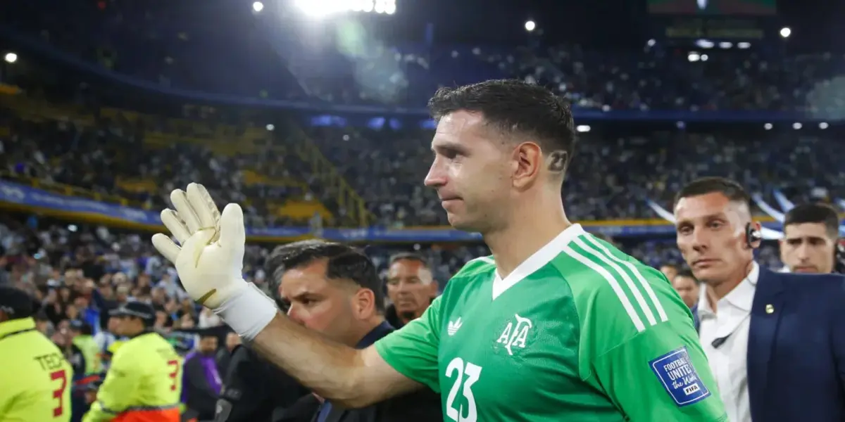 El ex arquero de Boca que elogió al Dibu (TN)