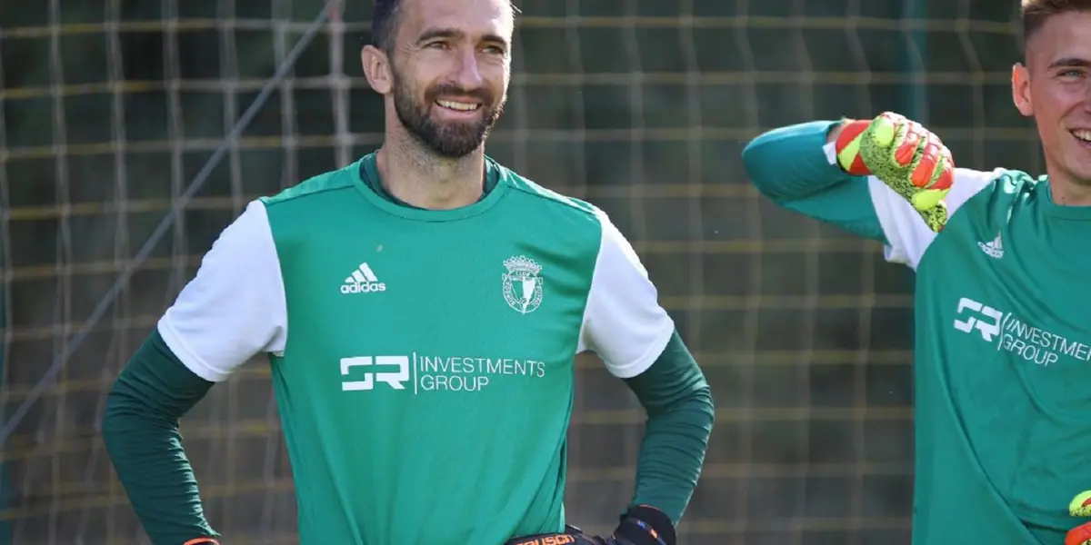 El ex arquero del Millonario logró el ascenso con el Burgos y ahora analiza su futuro.