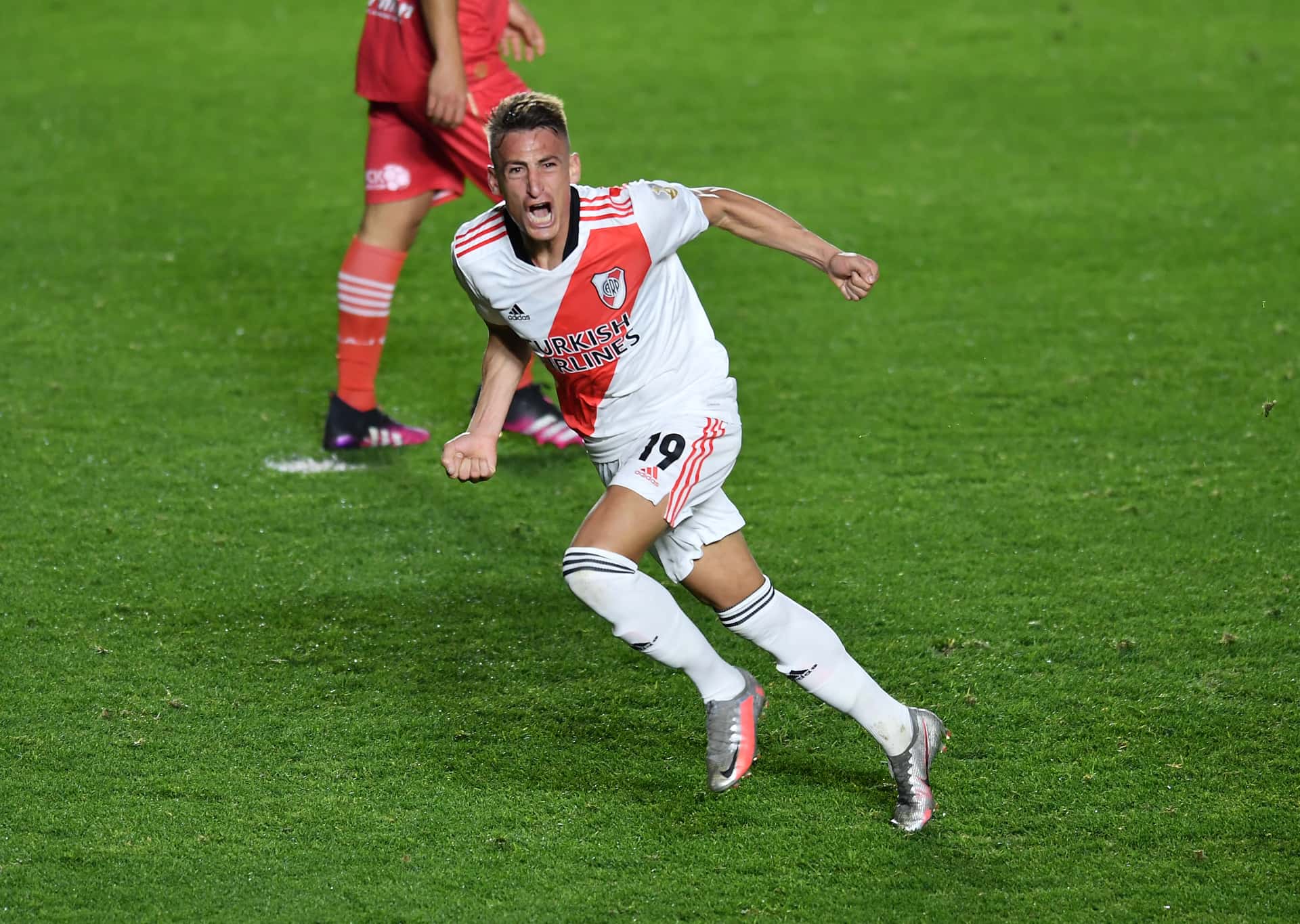 El ex Defensa y Justicia ya comenzó a pagar con goles en el Millonario.