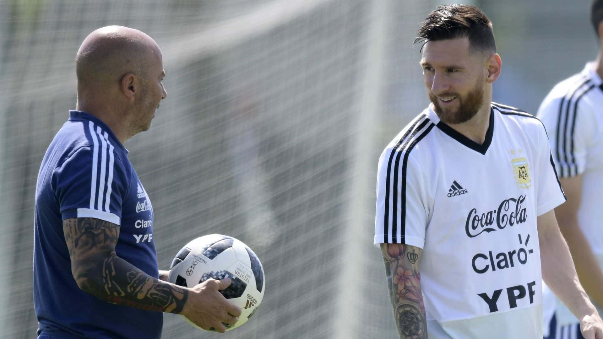 El ex director técnico de Argentina reapareció en público y le dedicó algunas palabras a Lionel.
